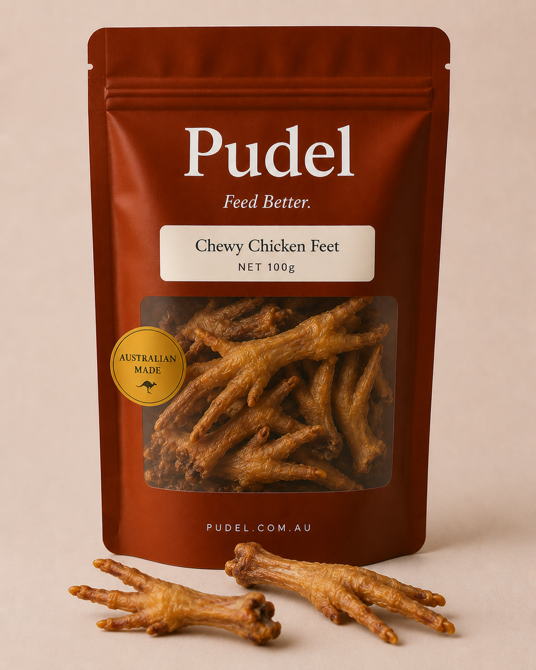 Pudel air-dried chicken feet for dogs on linen