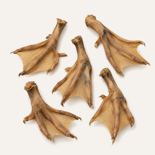 Pudel Duck Feet dog treats – product close-up