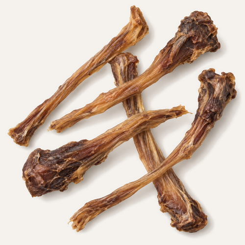 Pudel Kangaroo Tendon dog treats – product close-up